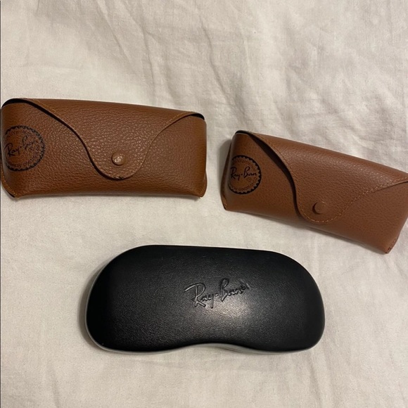 4 Ray-Ban cases - Picture 3 of 3